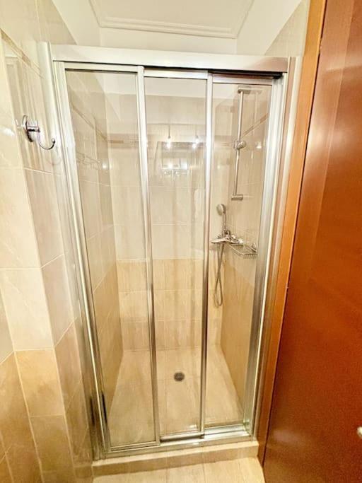 Luxury Elliniko