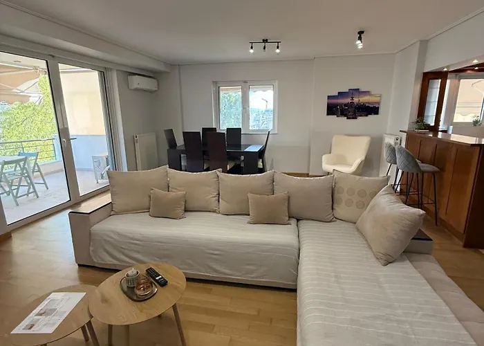 Luxury Apartment Elliniko