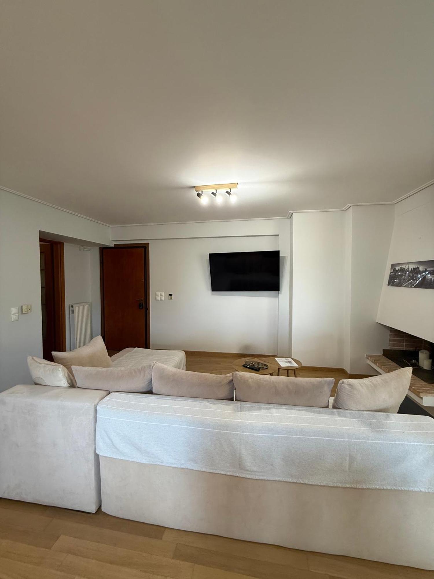 Apartment Luxury Elliniko *
