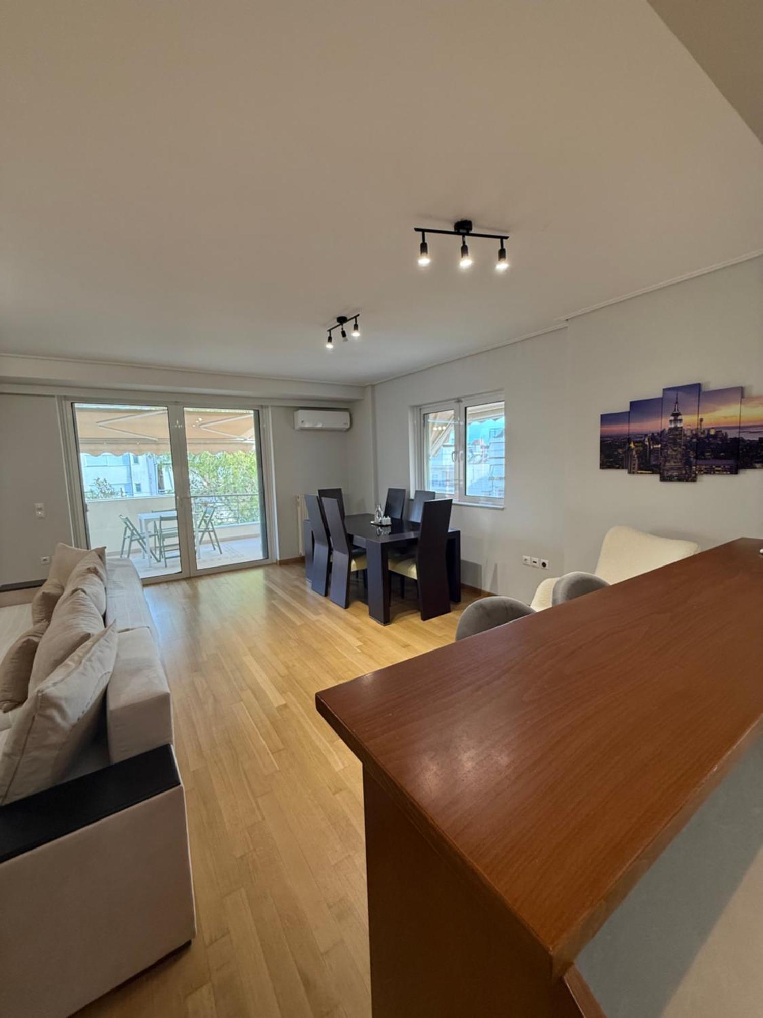 Luxury Elliniko Apartment